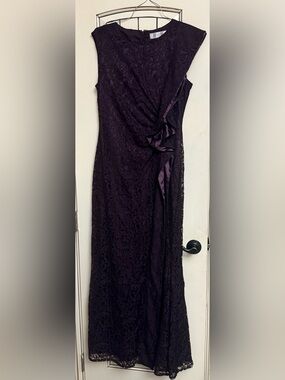 Tahari ASL Dark Purple Lace Evening Gown